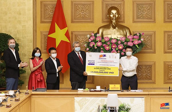 Xem xét di chuyển công ty nếu giãn cách kéo dài